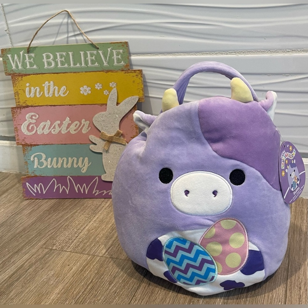 NWT 12” with handle Bubba the Cow 🐮 with Easter 🐣 Eggs 🥚 Squishmallow Pail.